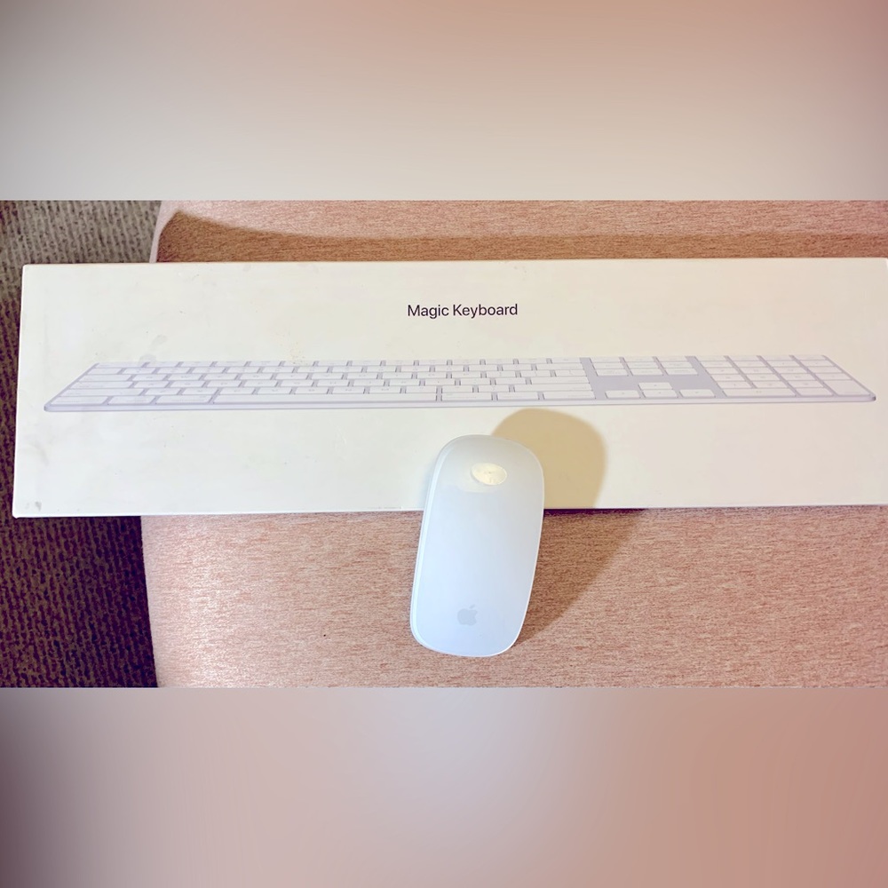 Wireless Apple Magic Keyboard and Mouse